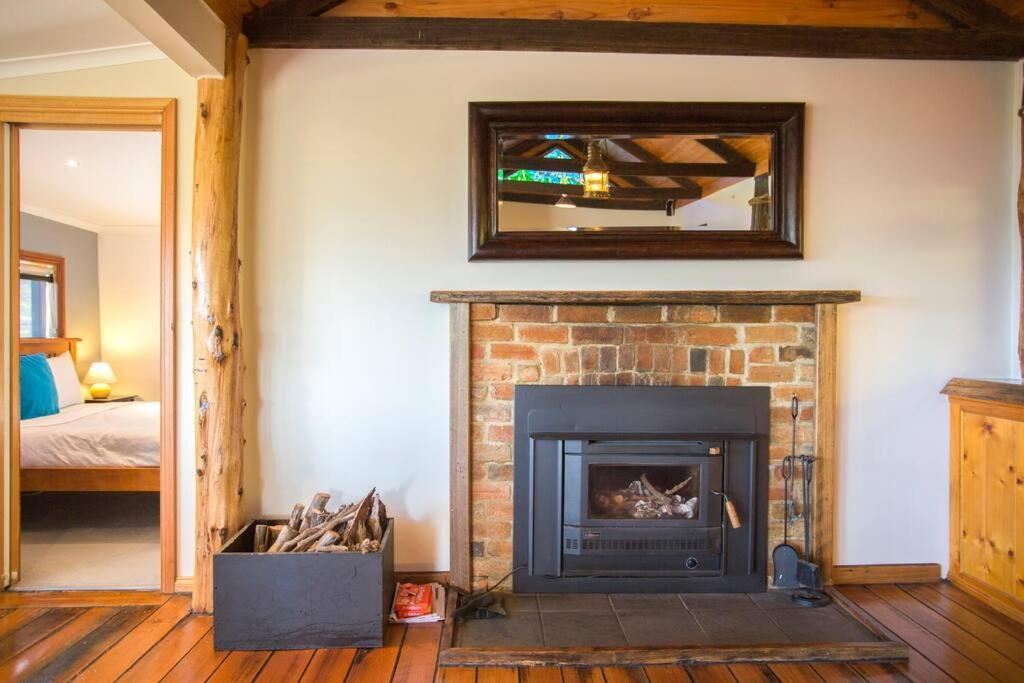 Bruny Island Escapes And Hotel Bruny Alonnah Экстерьер фото