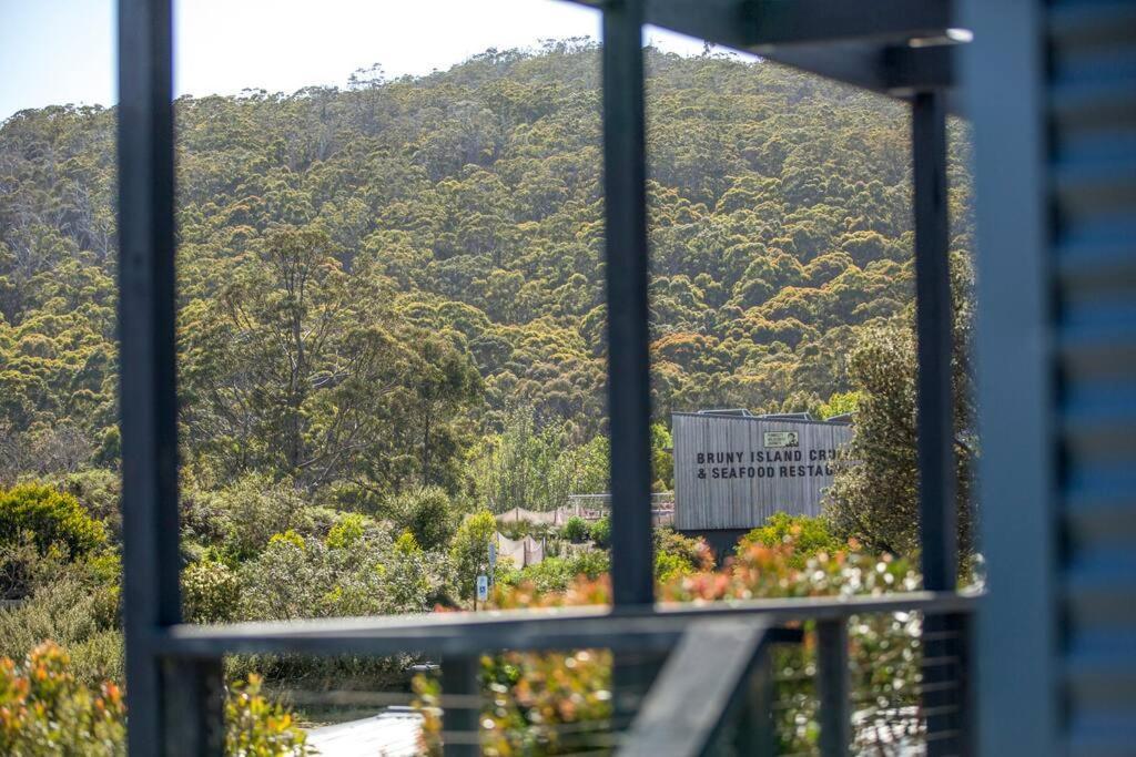 Bruny Island Escapes And Hotel Bruny Alonnah Экстерьер фото