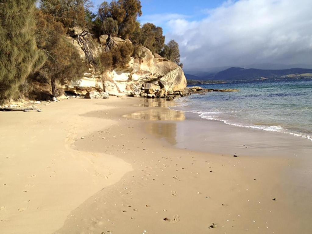 Bruny Island Escapes And Hotel Bruny Alonnah Экстерьер фото